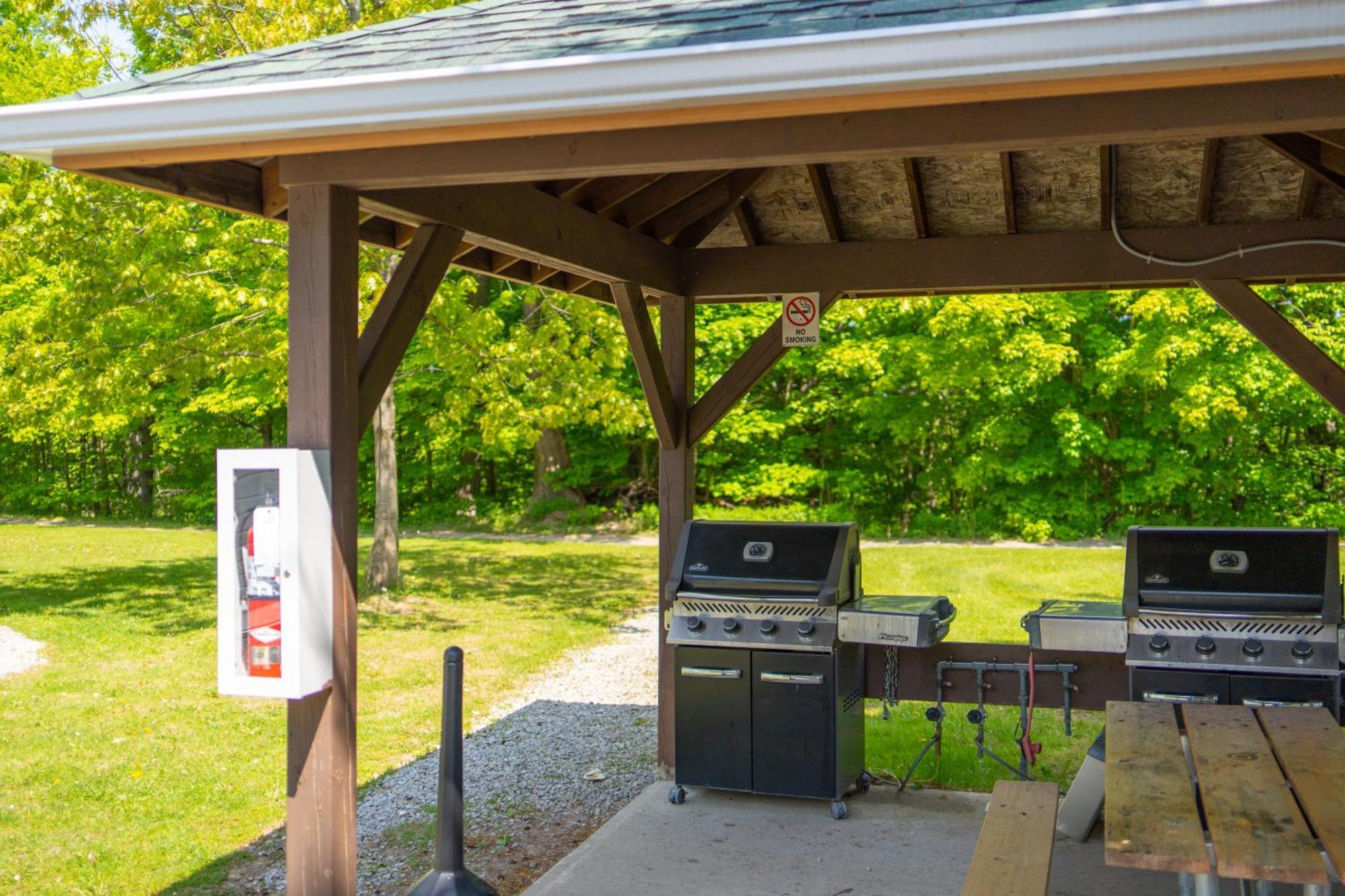 Horseshoe Valley Suites - The Maple Shanty Bay Luaran gambar